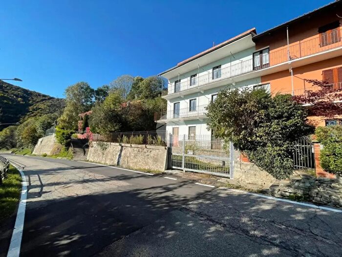 Casa con 7 locali in vendita in Borgata Levrette, Valgioie