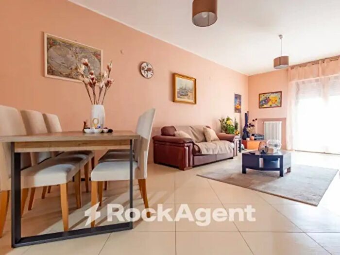 Appartamento quadrilocale in vendita in Via Sirleto, Catanzaro