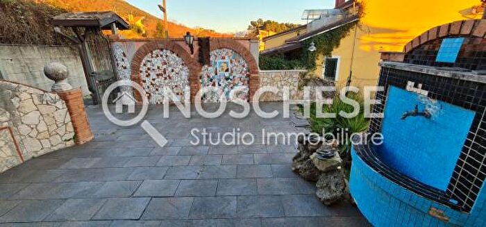 Casa con 6 locali in vendita in Capitignano SNC, Giffoni Sei Casali