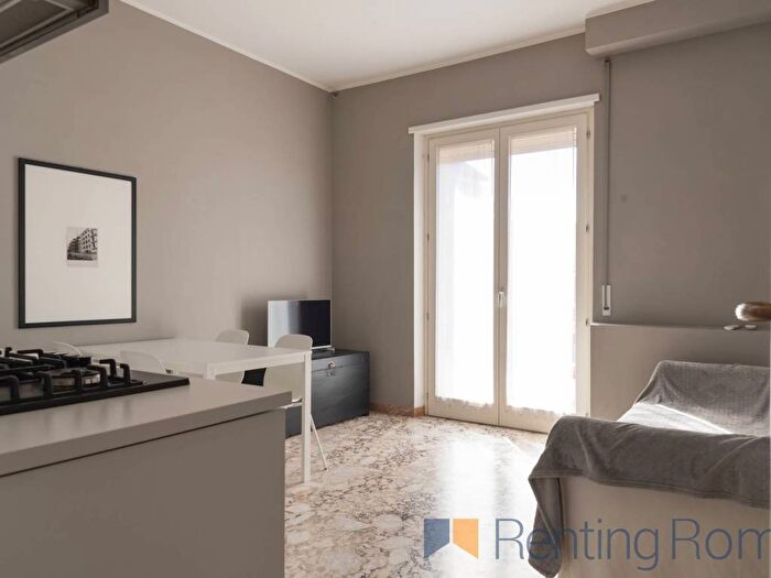 Appartamento bilocale in affitto in Via Durazzo, Mazzini Delle Vittorie, Roma