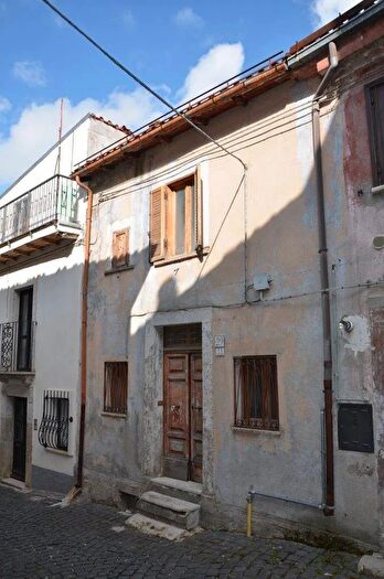 Casa trilocale in vendita in Via Arano, Ovindoli