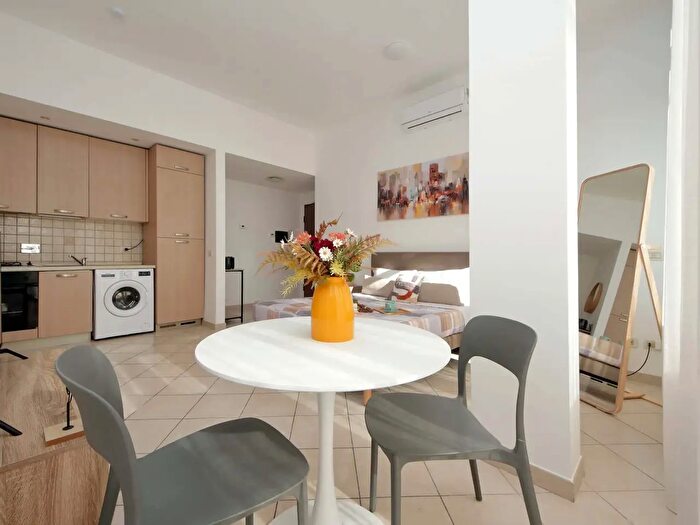 Appartamento monolocale in affitto in Piazza G Battista Grassi, Fiumicino