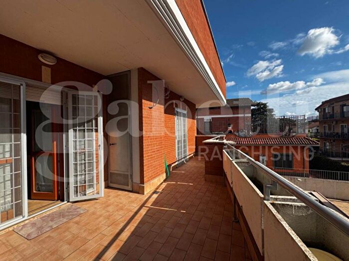 Appartamento bilocale in vendita in Via Maroncelli C, Santa Maria delle Mole, Marino