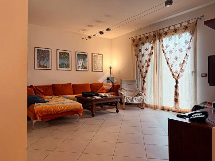 Casa con 6 locali in vendita in Via dei Tigli, San Marino