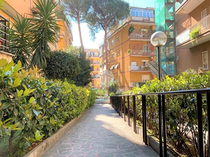 Appartamento bilocale in affitto in Via Stefano Boccapaduli, Roma