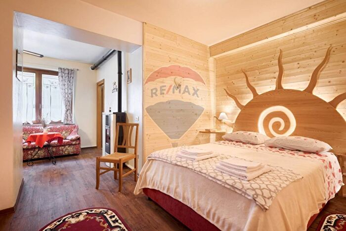 Appartamento trilocale in vendita in Via Roma, Val di Zoldo