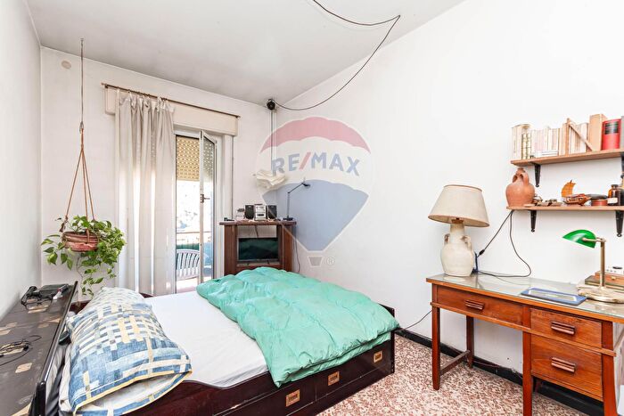 Appartamento quadrilocale in vendita in Genova