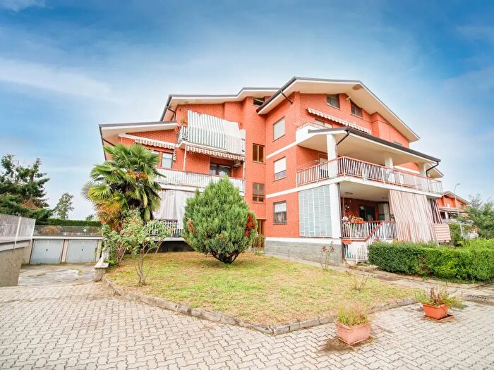 Appartamento trilocale in vendita in Via Volpiano, San Benigno Canavese