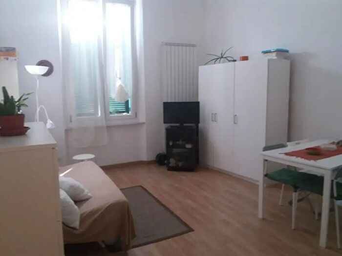 Appartamento monolocale in affitto in Pisa