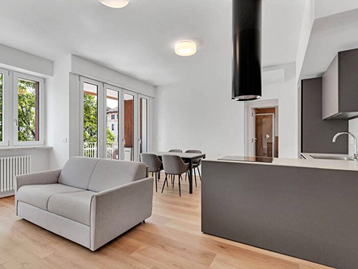 Appartamento bilocale in affitto in Via Elba, Washington, Milano