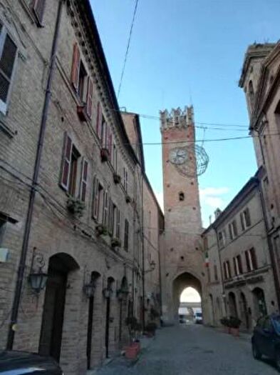 Appartamento quadrilocale in vendita in Corso Giacomo Matteotti, Santa Vittoria In Matenano