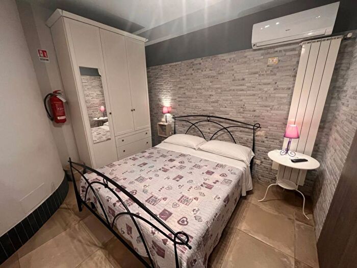 Appartamento monolocale in affitto in Via Venezia, Centro, Nettuno
