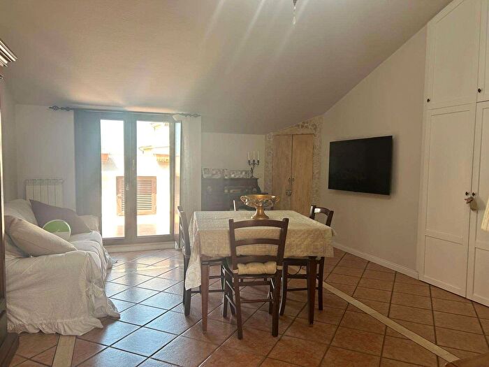 Appartamento quadrilocale in vendita in Via Foligno, Bastia Umbra