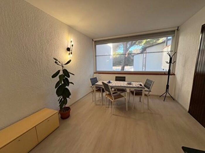 Appartamento trilocale in vendita in Viale Giacomo Puccini, Comacchio