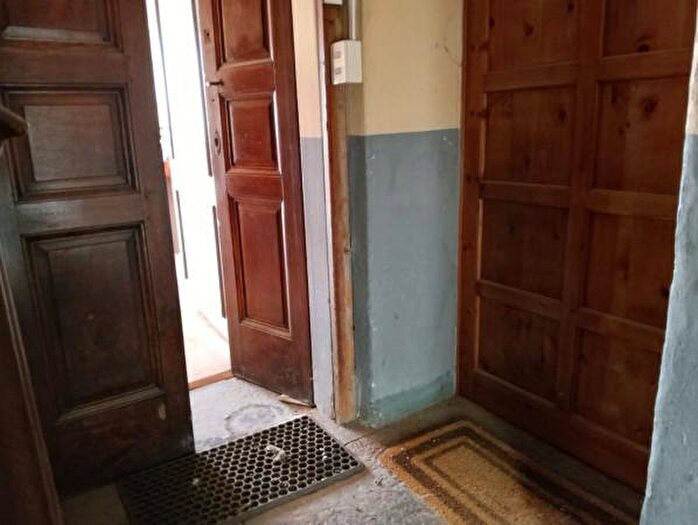 Appartamento con 6 locali in vendita in Via Caduti per La Libertà, Verres