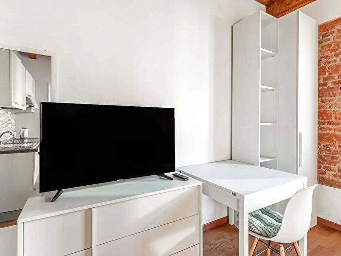 Appartamento monolocale in affitto in Viale Bligny, Milano