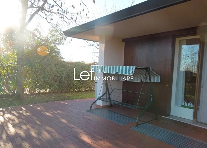 Casa con 8 locali in vendita in Pieve Di Soligo