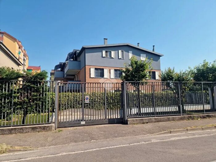 Appartamento trilocale in vendita in Via Cesare Battisti, Muggiò