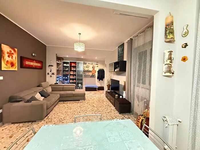 Appartamento trilocale in vendita in Siracusa