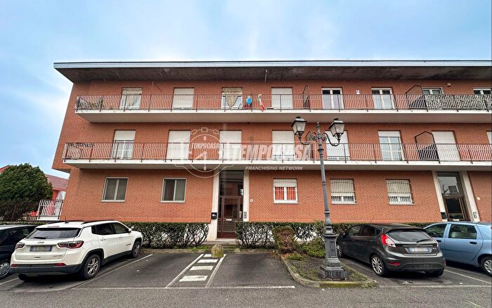 Appartamento trilocale in vendita in Via dei Mulini, Orbassano