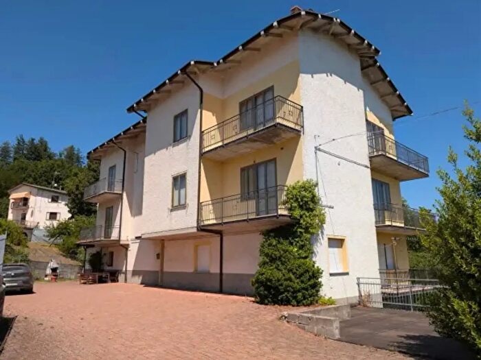 Appartamento quadrilocale in vendita in Via dell'Aigume, Toano