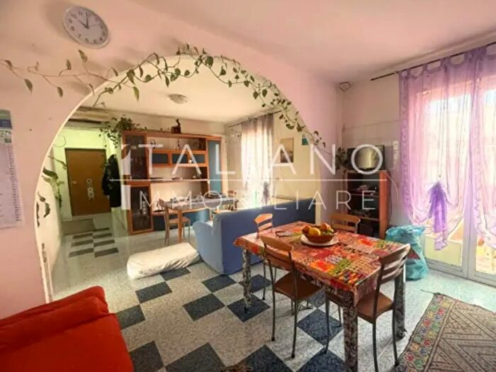 Appartamento trilocale in vendita in Via Grotta Polifemo, Milazzo