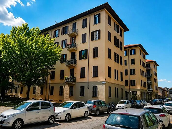 Appartamento bilocale in vendita in Via Alassio, Torino