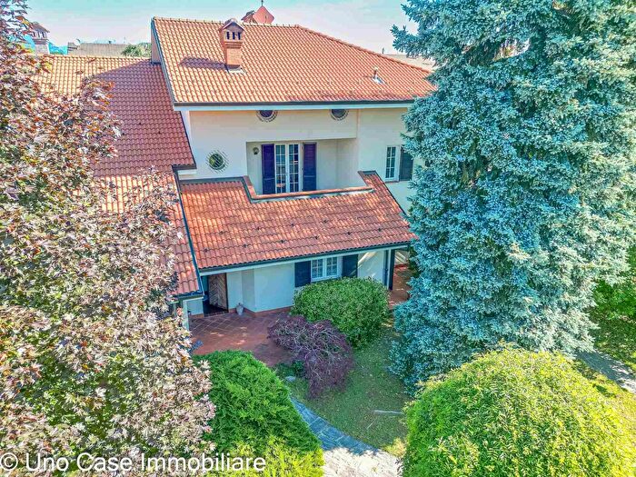 Case in Vendita e in Affitto - 3