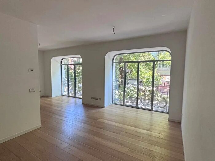 Appartamento bilocale in affitto in Via Andrea Solari, Milano