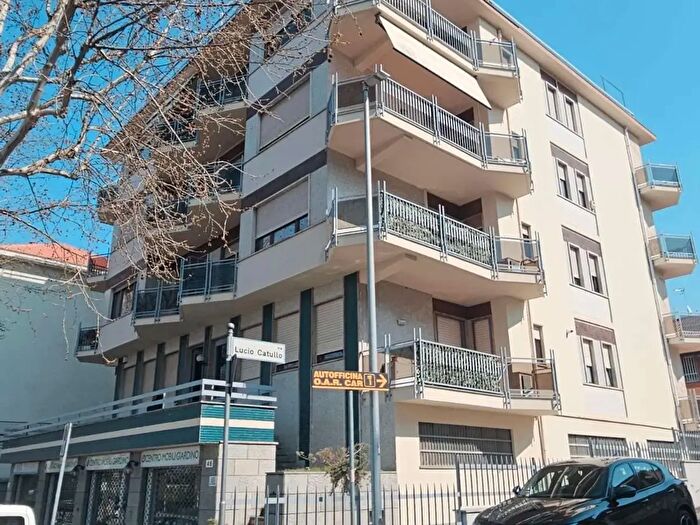 Appartamento quadrilocale in vendita in Viale del Castello, Moncalieri