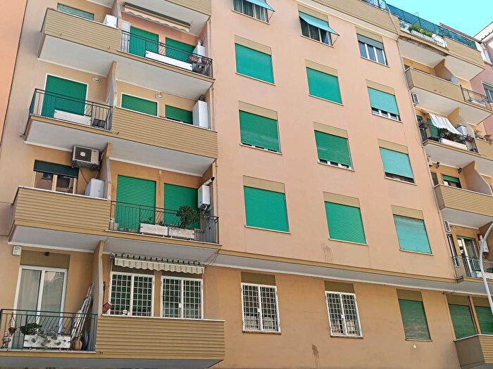 Appartamento trilocale in affitto in Via Capitan Ottobono, Pigneto, Roma