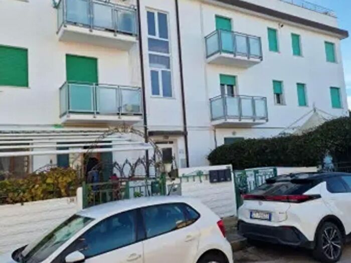 Appartamento bilocale in vendita in Via Monte Croce, Comacchio