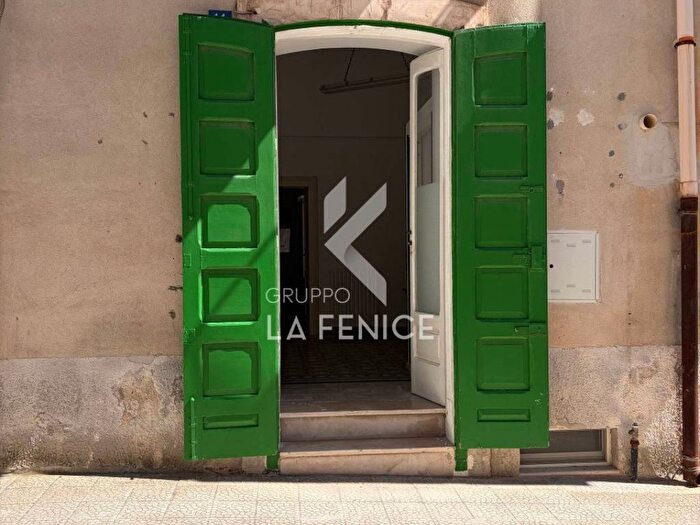 Casa bilocale in affitto in Vico II Paolotti, Martina Franca