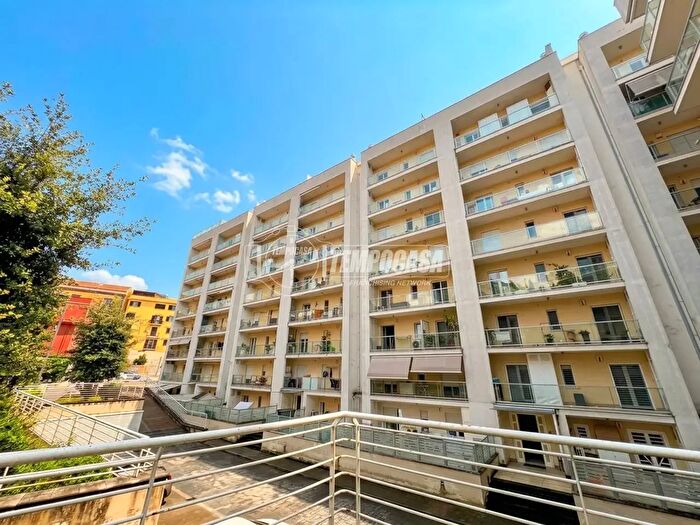 Appartamento quadrilocale in vendita in Viale Colli Aminei Fab a, Napoli
