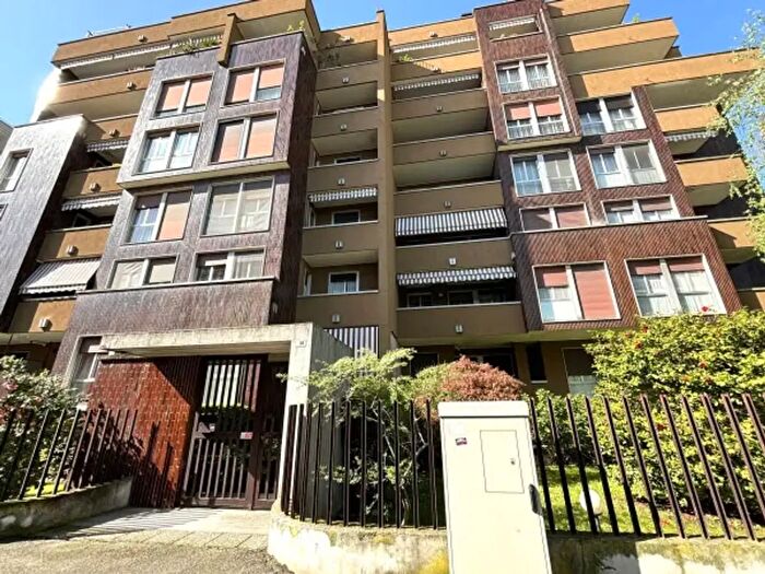 Appartamento monolocale in affitto in Via Sforzesca, Novara