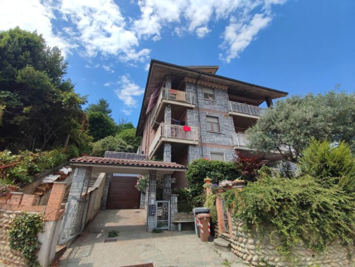 Appartamento con 5 locali in vendita in Via Dante Alighieri, Trana