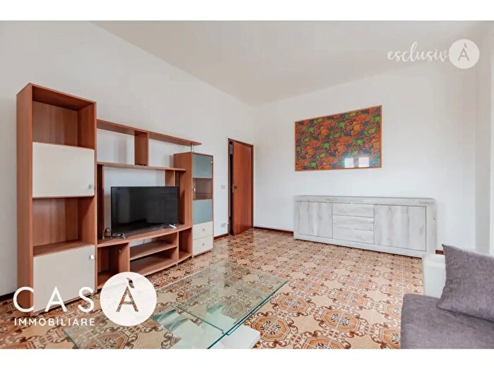 Appartamento quadrilocale in vendita in Via Cesenatico, Cesenatico