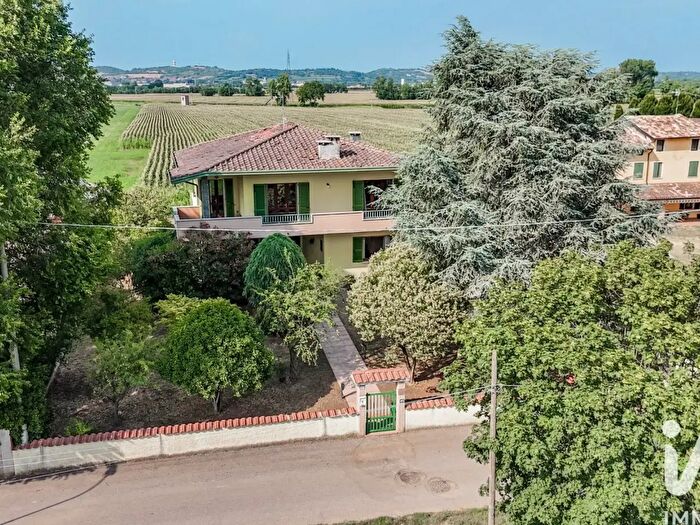 Casa con 13 locali in vendita in Via Casotto, Castiglione Delle Stiviere