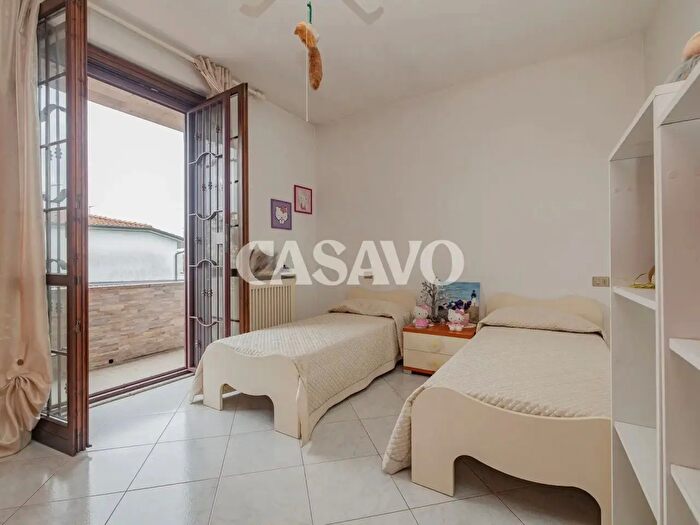 Casa quadrilocale in vendita in Via Giacomo Leopardi, Masate
