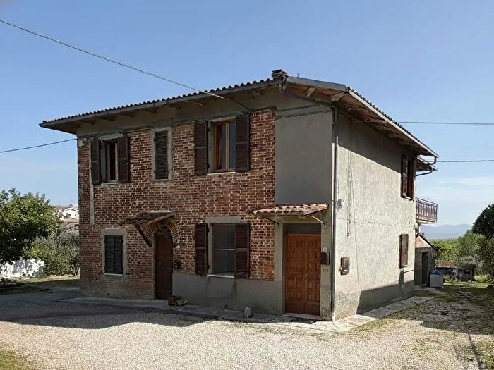 Casa trilocale in vendita in Località Giorgi, Castiglione Del Lago