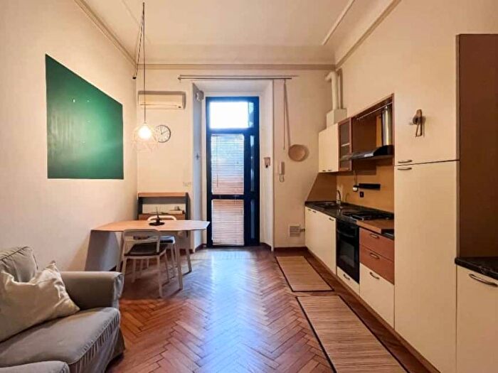 Appartamento bilocale in affitto in Via Pompeo Cambiasi, Casoretto, Milano