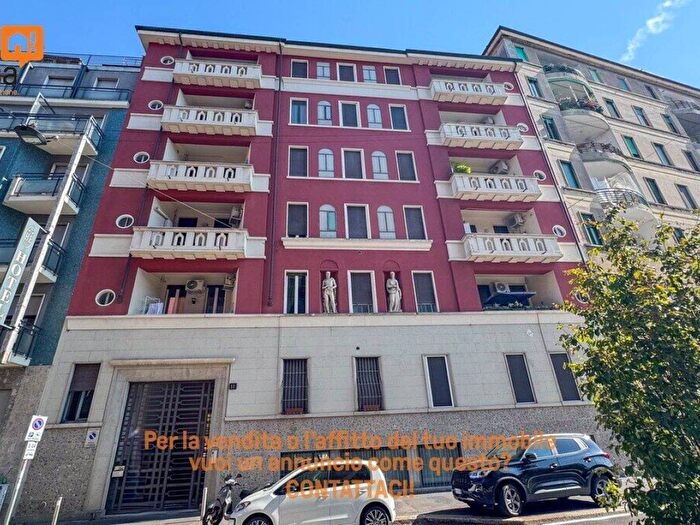 Appartamento bilocale in vendita in Via Sirte, Solari, Milano