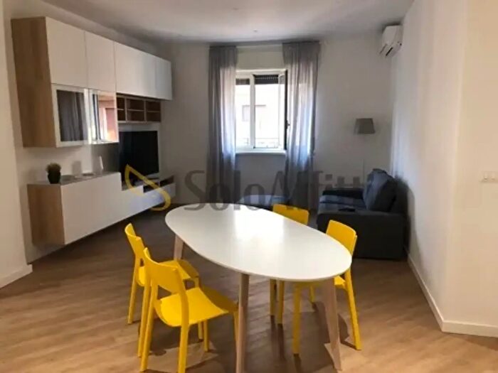 Appartamento trilocale in affitto in Via Tripolitania, Catania