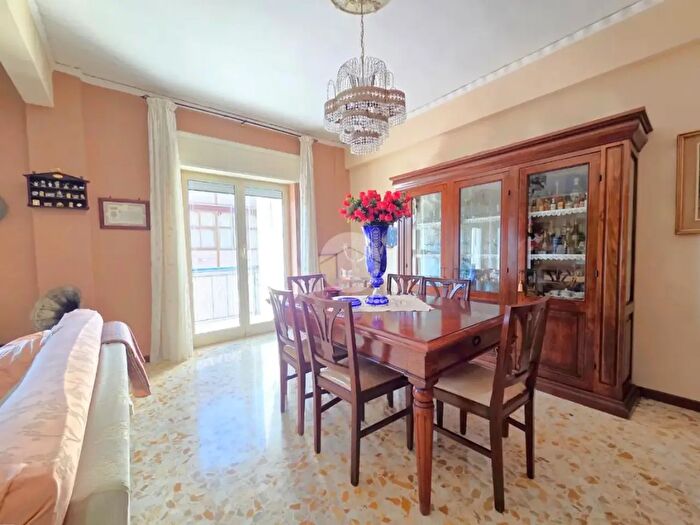 Appartamento quadrilocale in vendita in Via Domenico Cimarosa, Casoria