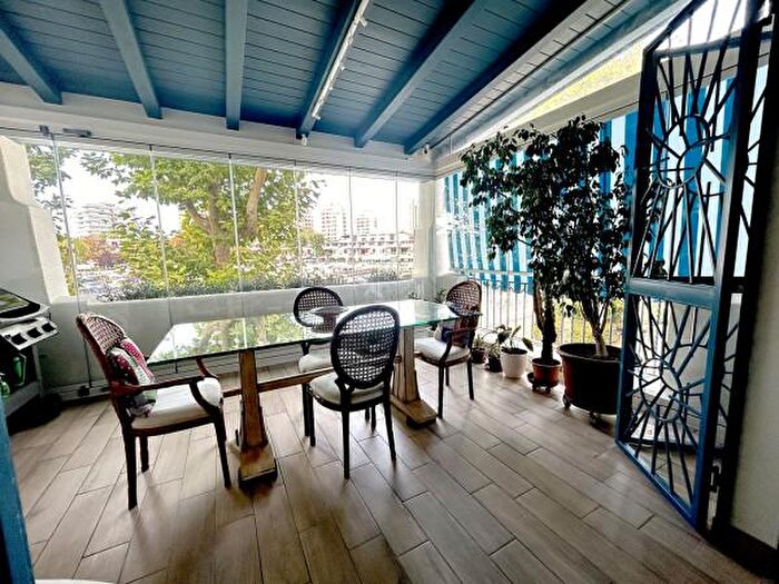 Appartamento con 5 locali in vendita in Via Lungo Darsena, Misano Adriatico