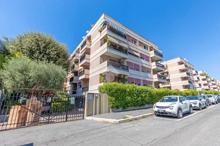 Appartamento bilocale in vendita in Piazza Vinci, Roma