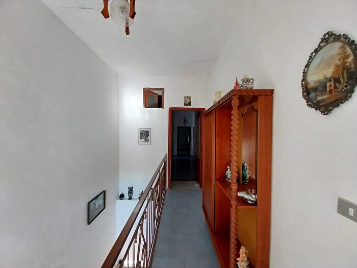 Appartamento con 6 locali in vendita in Diamante