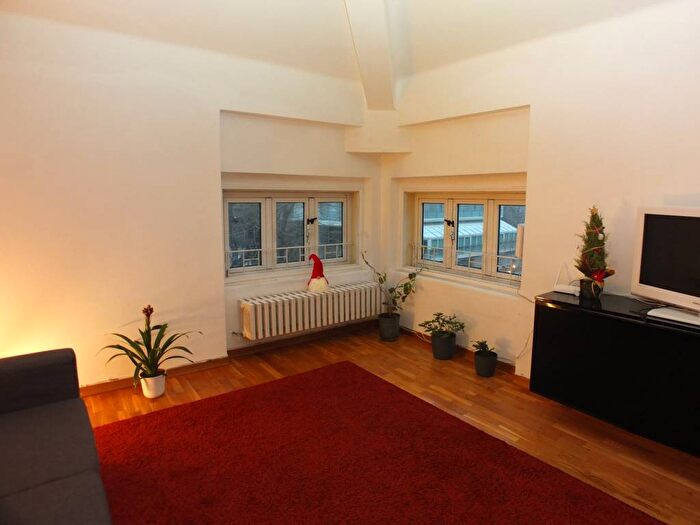 Appartamento quadrilocale in affitto in Viale Dante Alighieri, Mare, Pesaro