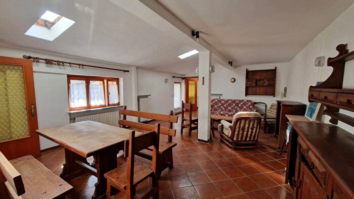 Casa trilocale in vendita in Serravalle Sesia Vercelli, Serravalle Sesia