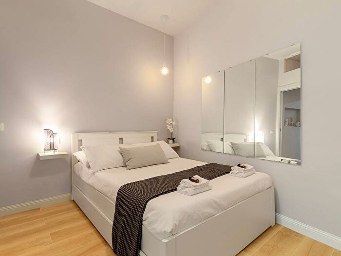 Appartamento bilocale in affitto in Via Collazia, San Giovanni, Roma